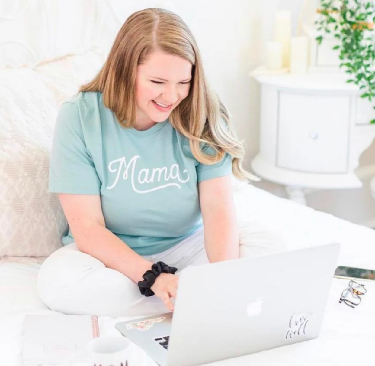 (Choose Your Grandma Name) - Script Design - Unisex Tee - Image 3