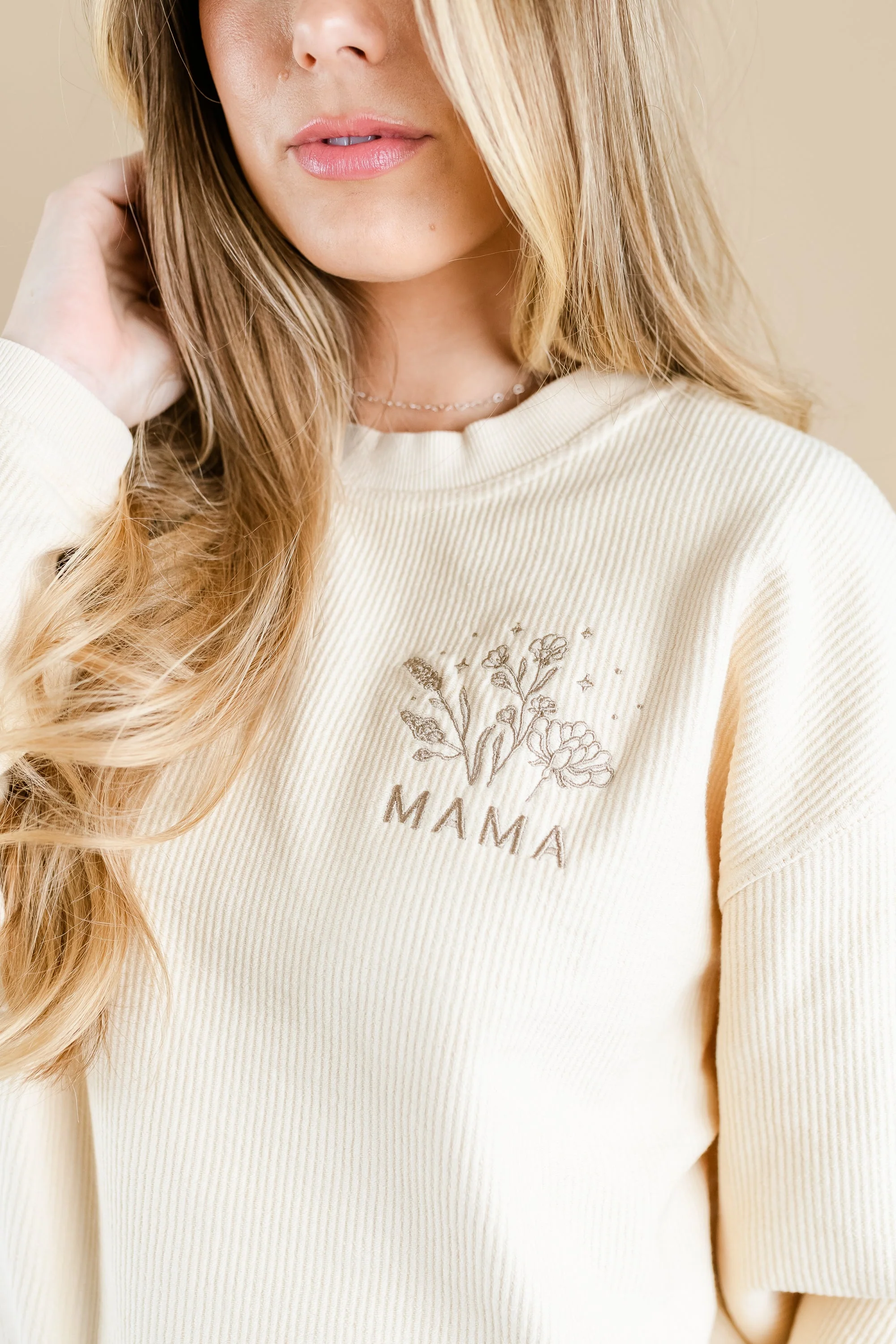 Embroidered Cream Corded Sweatshirt - Mama (Bouquet) - Image 3