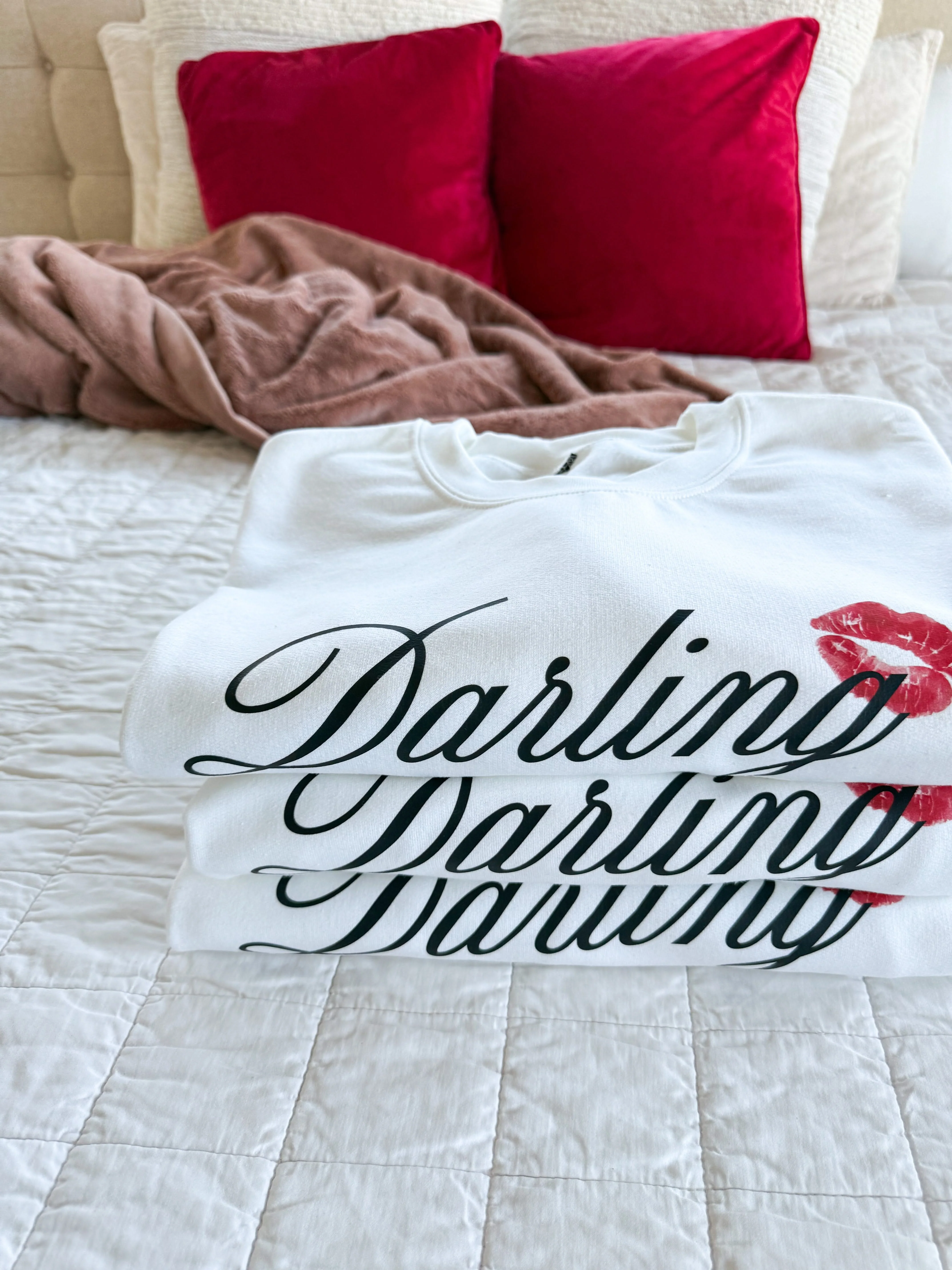 Kiss Me Darling Sweatshirt – Basic Fleece | Little Mama Shirt Shop - Image 7