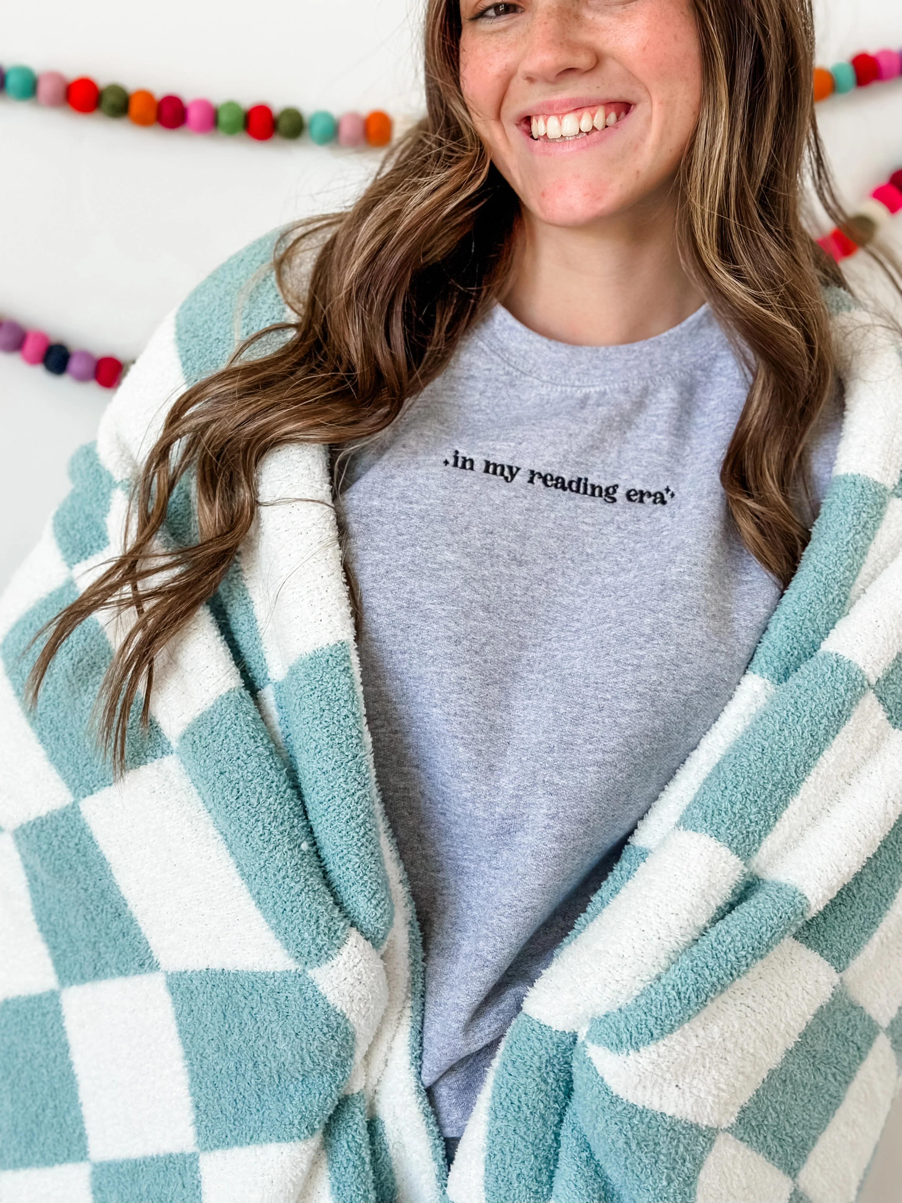 Embroidered Basic Fleece - In My Reading Era - Image 4