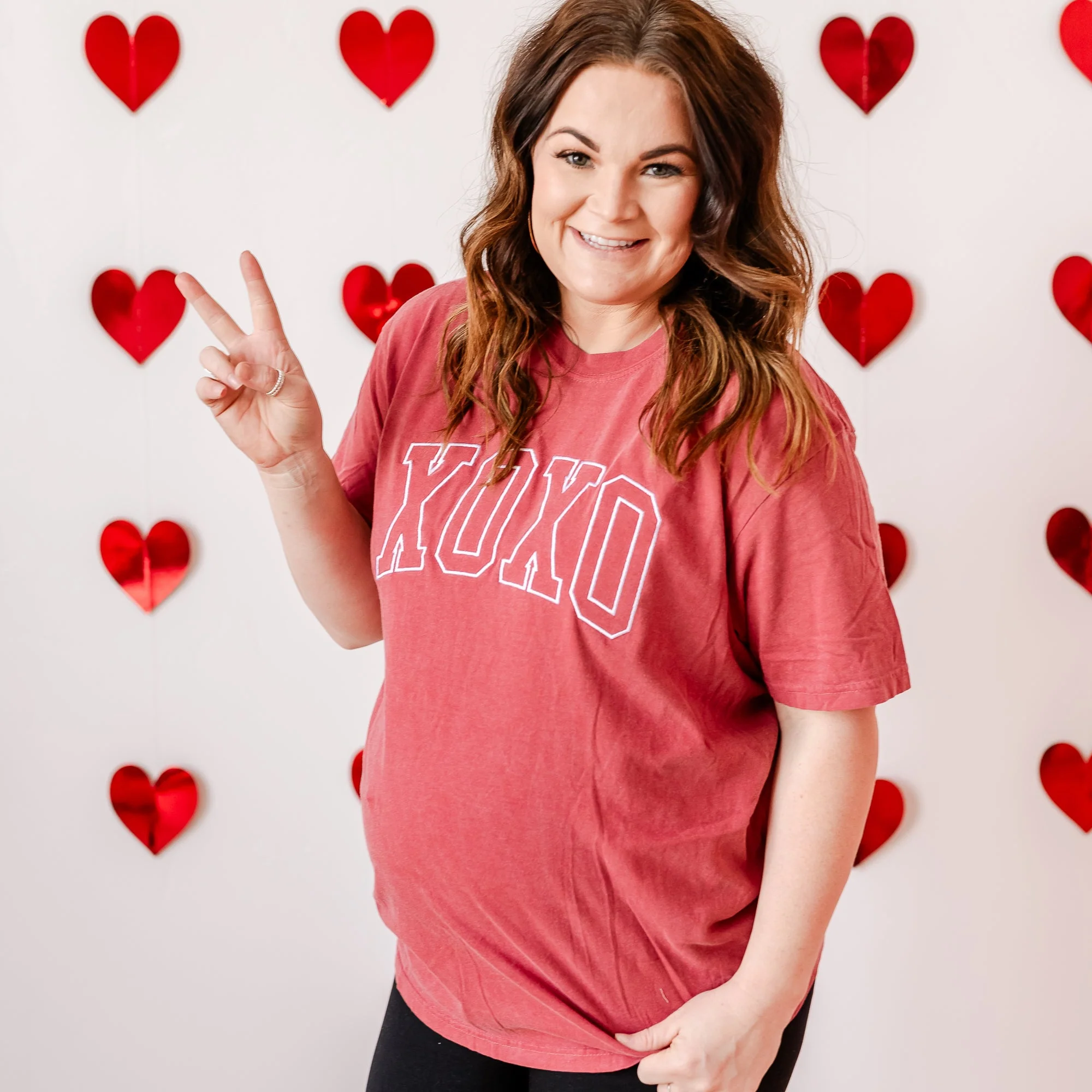 Embroidered Comfort Colors Tee - XOXO - Outline - Image 6