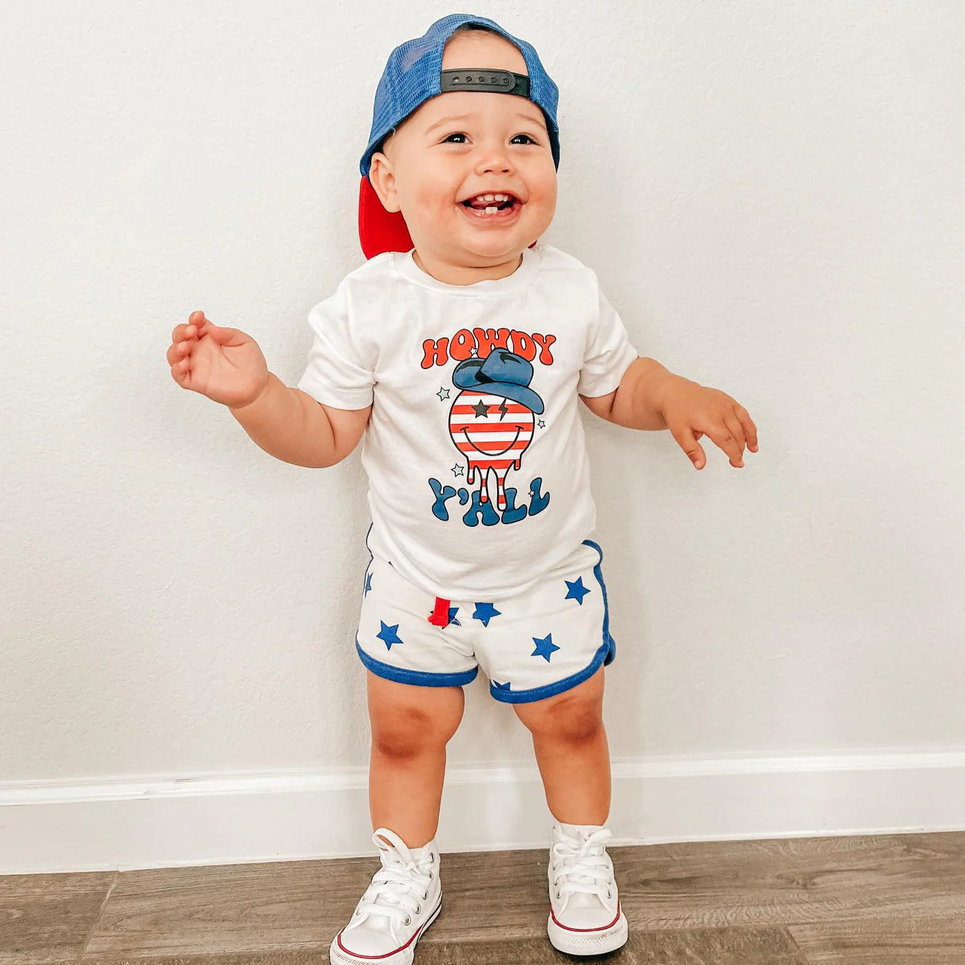 Howdy Y'all - Cowboy Smiley - Child Tee